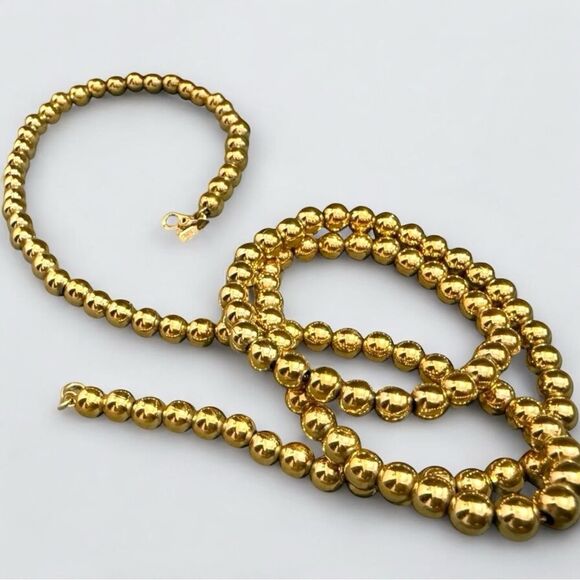 VINTAGE MONET GOLD-TONE BEADED NECKLACE – CLASSIC BOLD STATEMENT PIECE - Picture 12 of 17